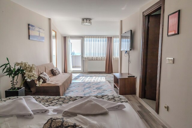 シティ ホール アパート ホテル