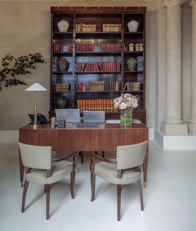 ロッコ フォルテ ハウス ヴィア マンゾーニ ミラン