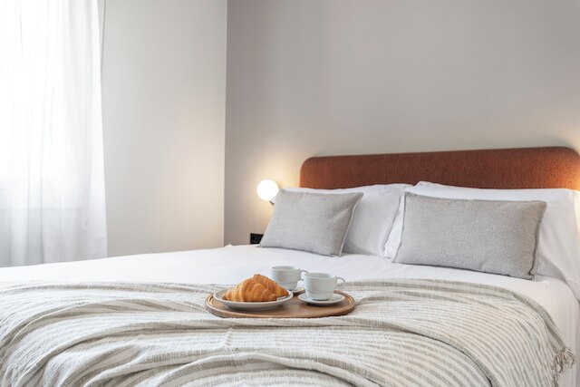 アリーボ アパートメンツ