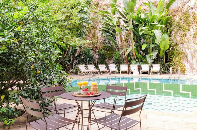 アスパシオス シティ オアシス アパートメンツ