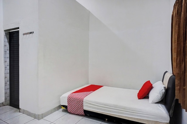 スーパー OYO レジデント- K シャリア