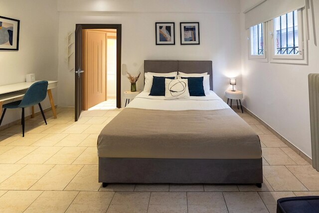 フェドラス リビング: アテネ スタジオズ エンジェル