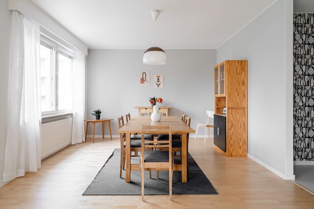 スペーシャス 3ベッドルーム アパートメント イン カレヴァ