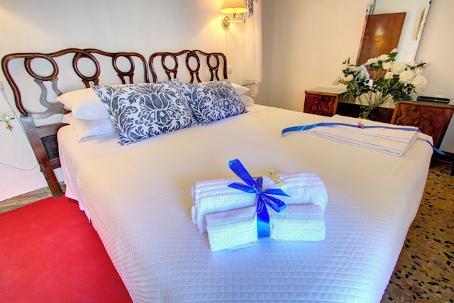 マルコ カナル-ビューズ