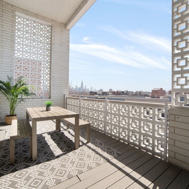 4-ベッドルーム ペントハウス ウィズ 2 ラージ バルコニー ルーフトップ