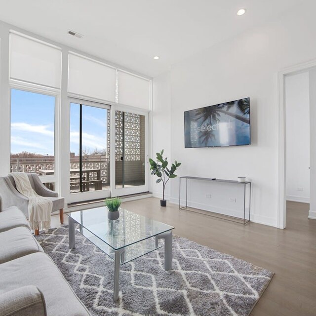 4-ベッドルーム ペントハウス ウィズ 2 ラージ バルコニー ルーフトップ