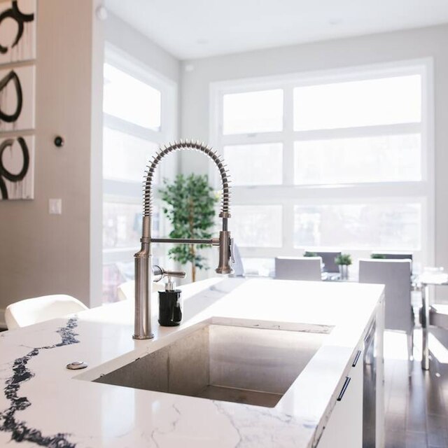 マグニフィセント ニューホーム ウィズ 8 ベッド フリーパーキング