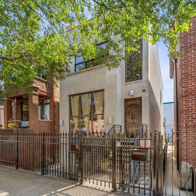 ゼン オアシス オブ エレガンス エクスパンシブ エグゼクティブホーム