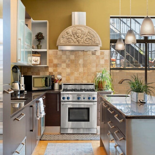 ゼン オアシス オブ エレガンス エクスパンシブ エグゼクティブホーム