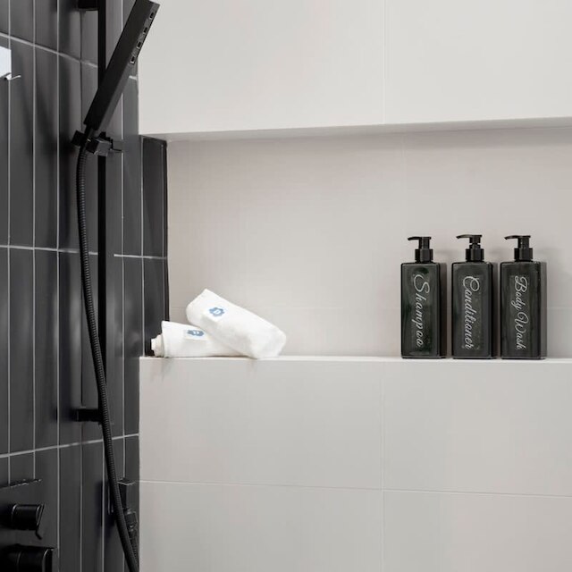 シック リバーノース コンドミニアム 2ベッドルーム 2バスルーム ウィズ プライベートバルコニー