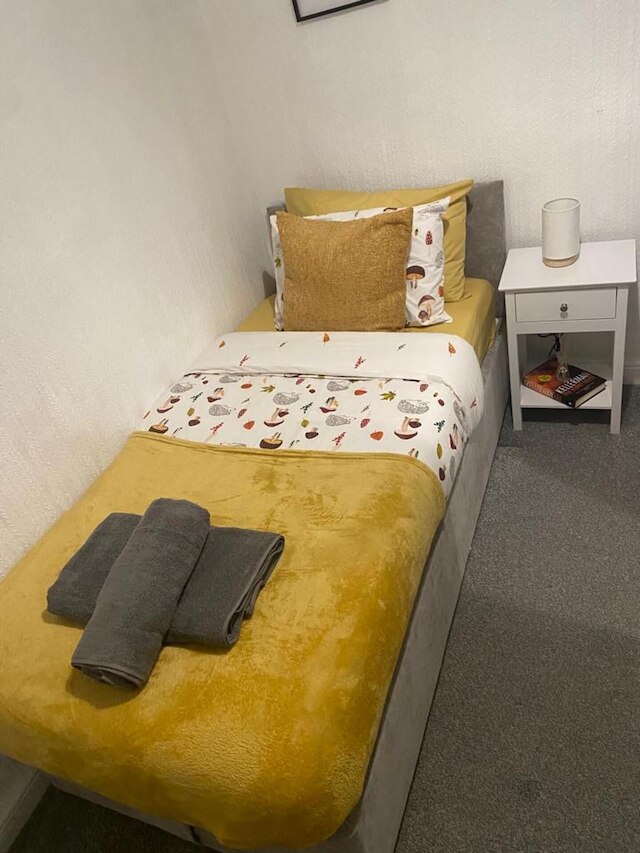 リマーカブル 3-ベッド ハウス イン リバプール