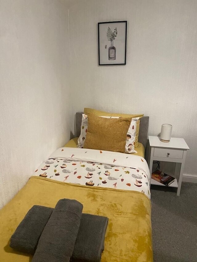 リマーカブル 3-ベッド ハウス イン リバプール