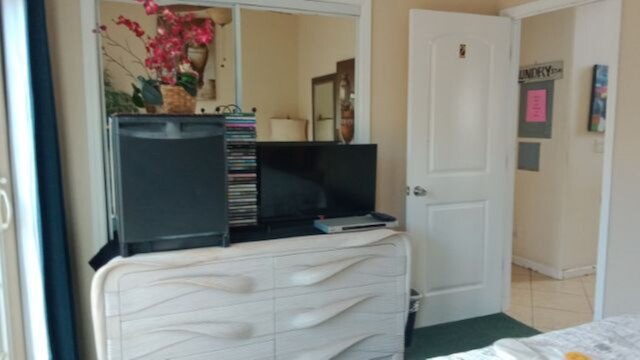 ロビンズ エステート