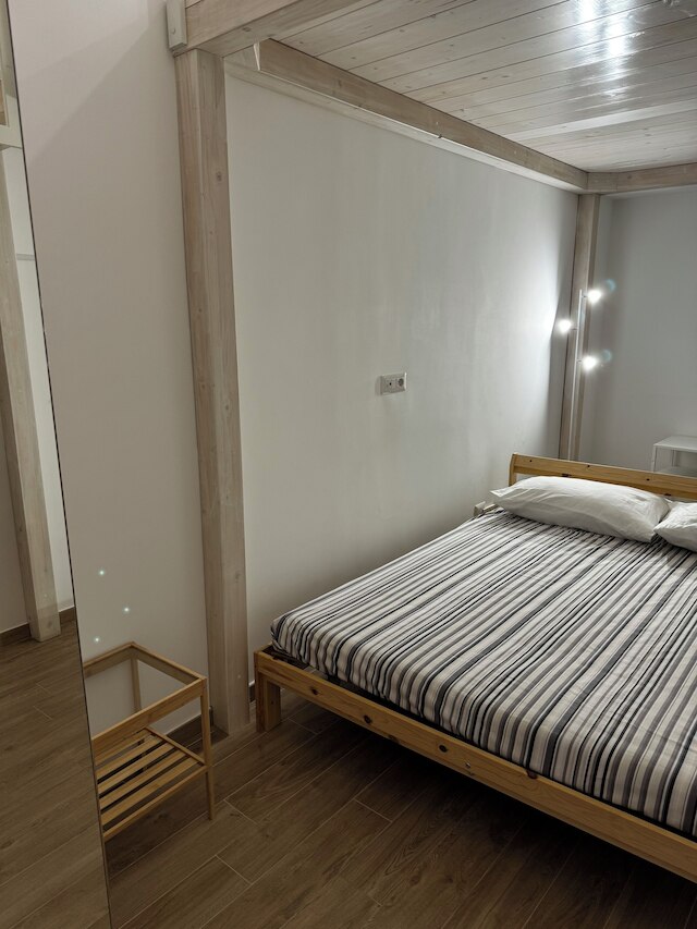 テルノ ス ナポリ センター スイート アパートメント