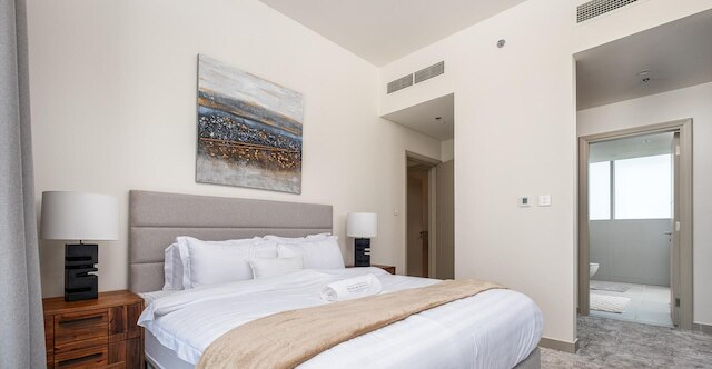 スリーベッドルーム イン ダウンタウン ウィズ ブルジュ カリファ ビュー