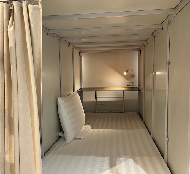 アーバン スランバー ホステル