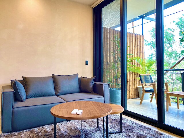 ヌーム バイ アンディアニ トラベル