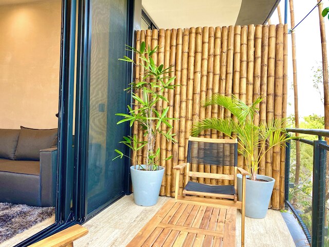 ヌーム バイ アンディアニ トラベル