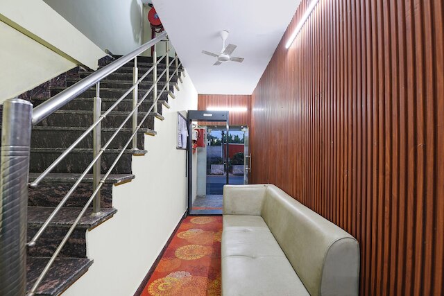 ファブホテル ロイヤル リーナ レジデンシー