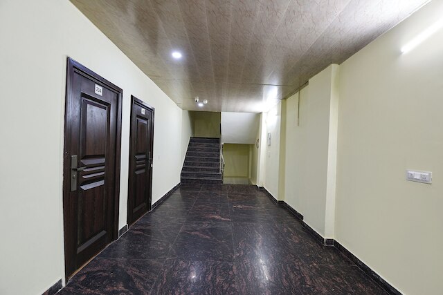 ファブホテル ロイヤル リーナ レジデンシー