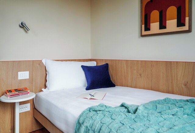 ヌマ ヴェニス フォルコラ