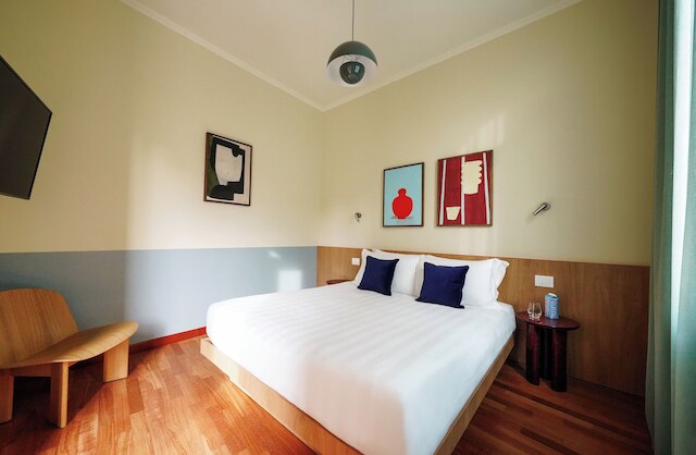 ヌマ ヴェニス フォルコラ