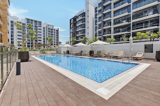 ウェーブズ - アジジ リビエラ ビルディング 25 コージースタジオ ウィズ バルコニー