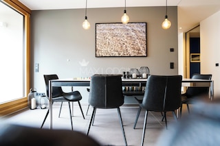 マックス ロッジング ゲーエムベーハー & コー ケーゲー