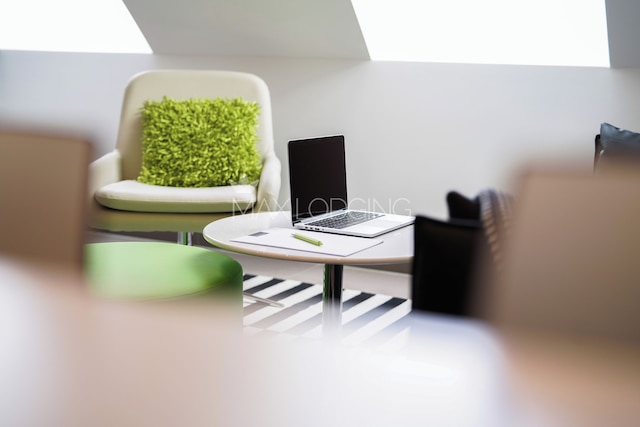 マックス ロッジング ゲーエムベーハー & コー ケーゲー