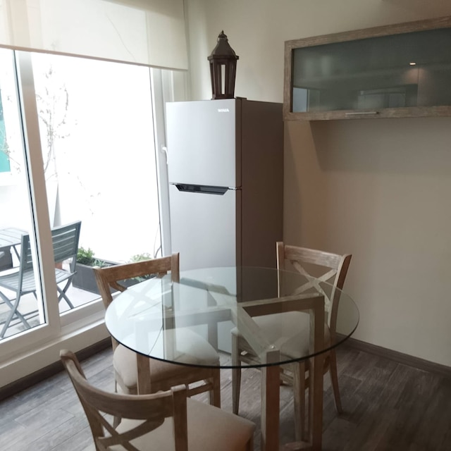 アルク メデス スペース 2bdr スタジオ コネクティングルーム