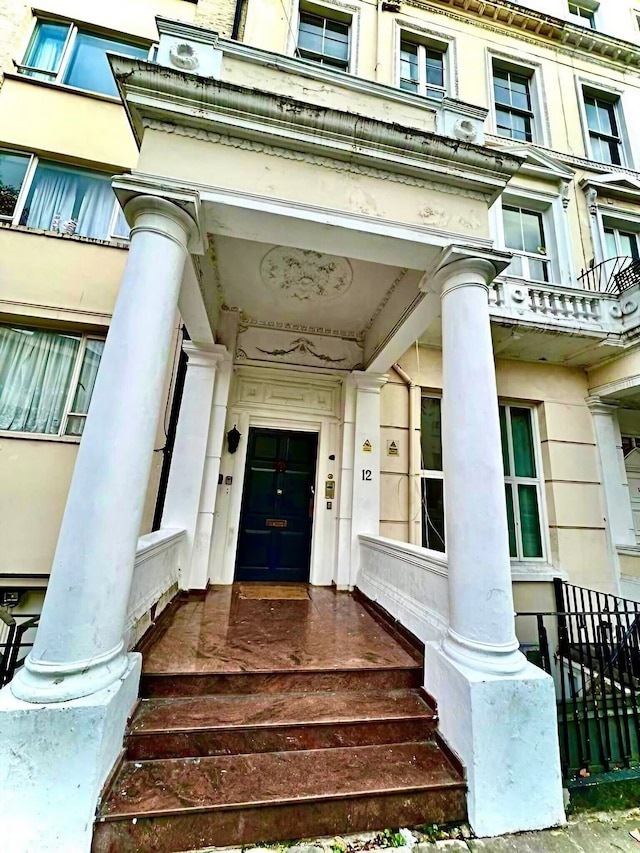 モダン スタジオ クローズ トゥ ハイド パーク