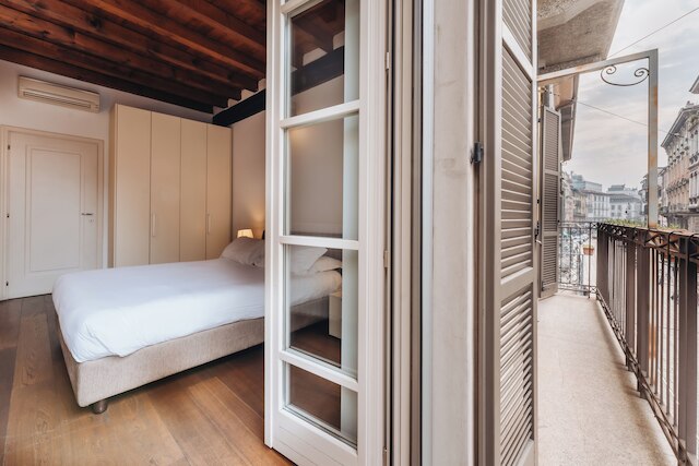 チャーミング アパートメンツ ブレラ