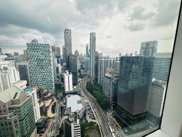 ヴォルテックス プレミアム スイーツ KLCC バイ SCHIEN