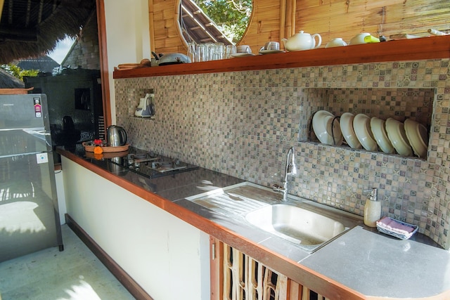 ヴィラ スジャティ