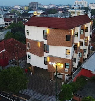 ケトゥク ピントゥ バイ トゥルゥ ケネ