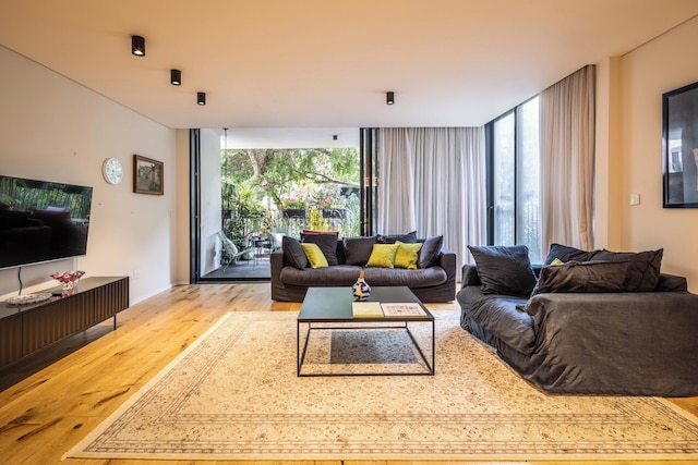 テルアビブ パラダイス ヘイブン バイ シー N' レント