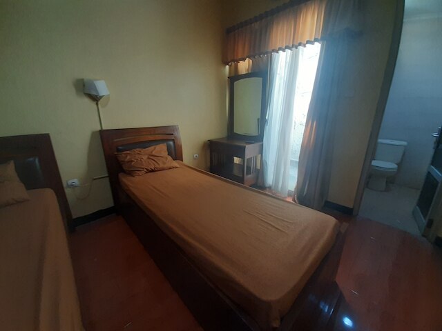 シンパン リマ アパーテル