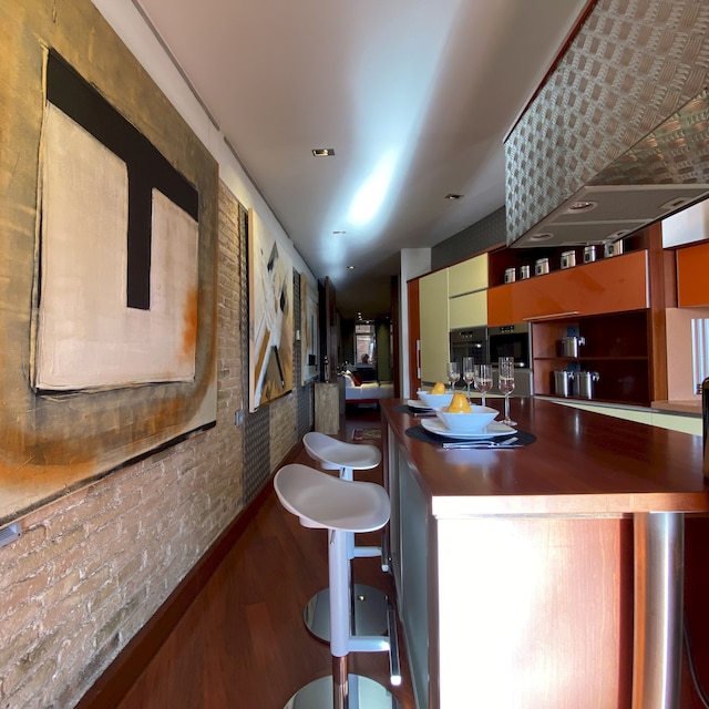 ルミナス デザイナー ロフト スタイル アパートエイシャンプル ビューズ バイ マイレンタルホスト