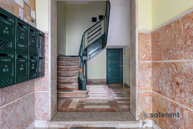 リス003 · チャーミング スタジオ +ネットフリックス +ワシング マシン