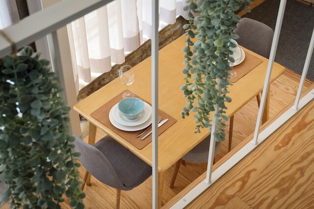 スターバックス - トレンディ スペース イン ポルト - ネクスト トゥ リベイラ