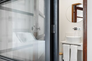 リヴォル1 · デザインスタジオ リヴォリシアター ネクスト