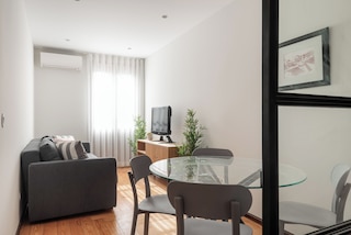 リヴォル5 · ユニークフラット ベリーセントラル @リヴォリ