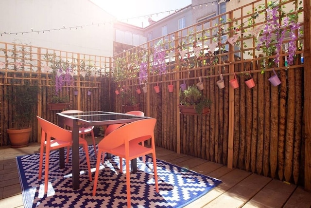 Alegr0 · 60s シックセントラルアパートメント ウィズ ガーデン