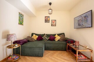 Alegr0 · 60s シックセントラルアパートメント ウィズ ガーデン