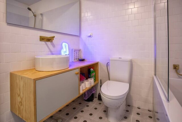 Alegr0 · 60s シックセントラルアパートメント ウィズ ガーデン