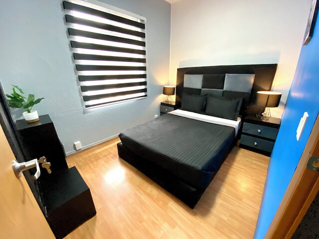 RHM - ワールド トレード センター