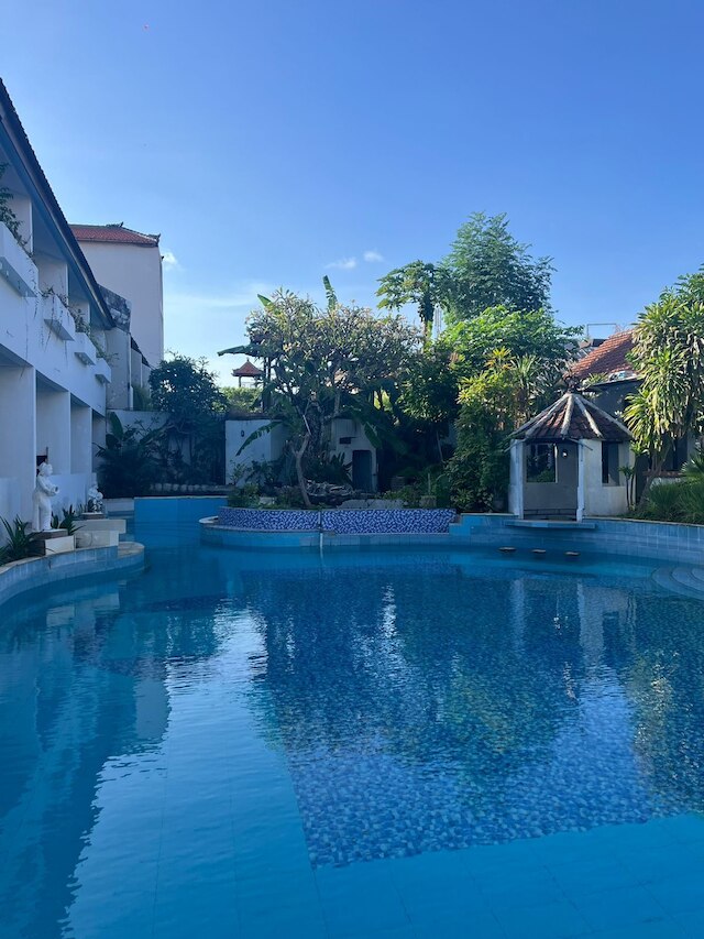 バリアン サーフ クラブ