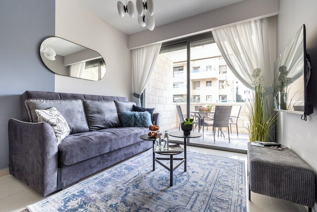 ハラヴ アガン 12 - イズレンタルズ