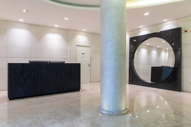 ハラヴ アガン 12 - イズレンタルズ