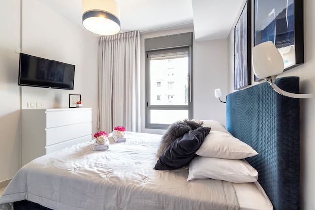 ハラヴ アガン 12 - イズレンタルズ